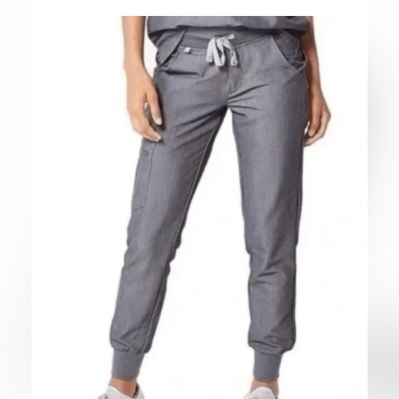 Barely Used Petite Figs Zamora Joggers - Picture 2 of 2